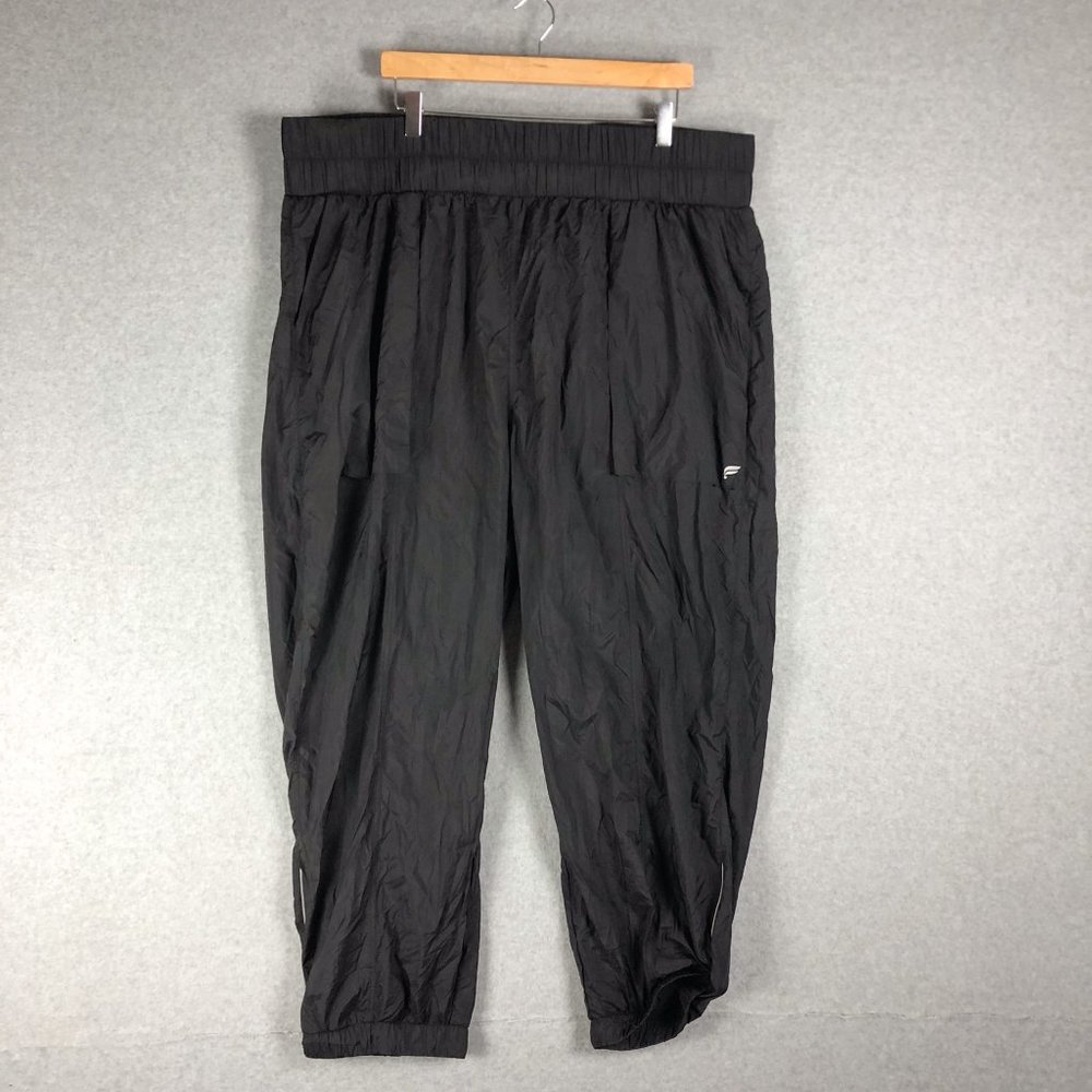 NWT Fabletics Ultra High Waisted Piped Nylon Pant Black Size 4X